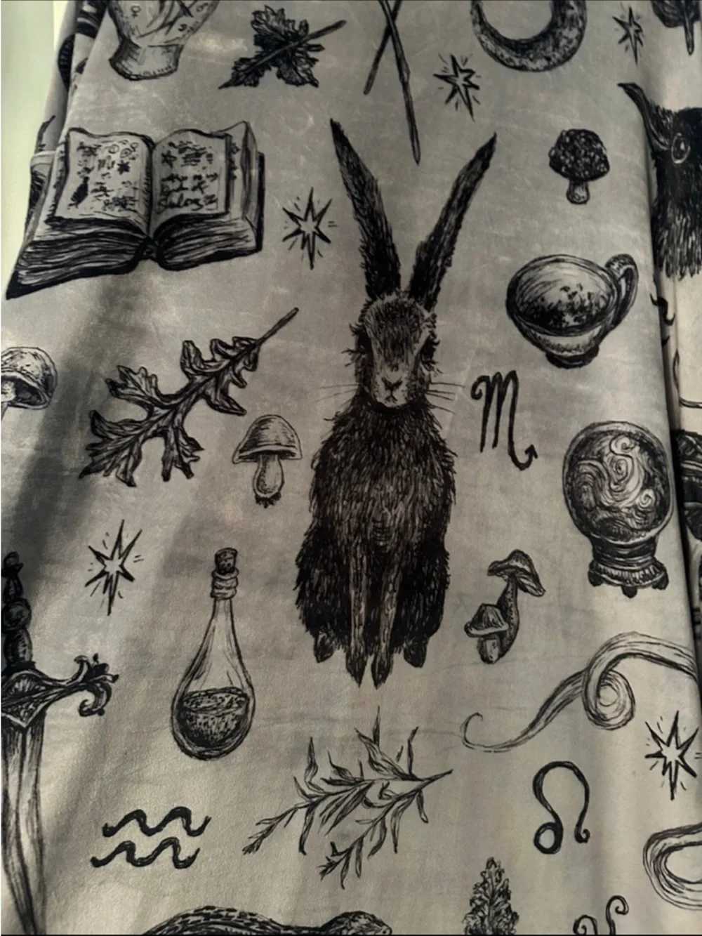 Brett Manning Art Witchy Musings Robe - Picture 10 of 11